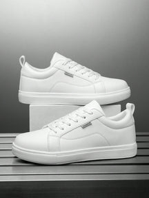 Tênis Casual Minimalista Com Design Moderno