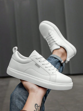 Tênis Casual Minimalista Com Design Moderno