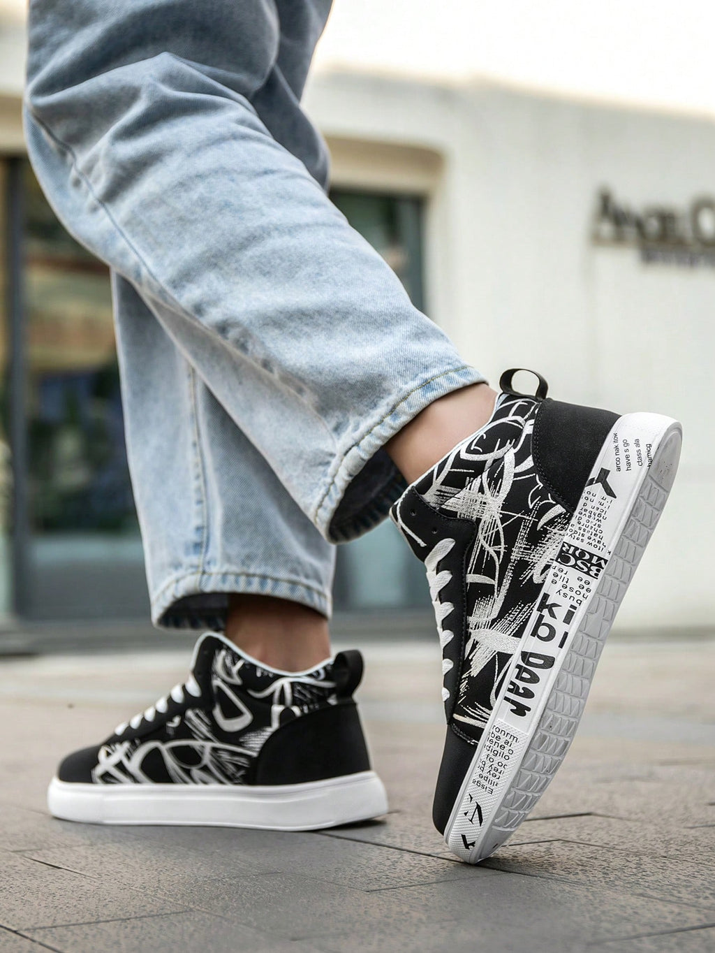Tênis Street Grafite Estampado Estilo Descolado Urbano