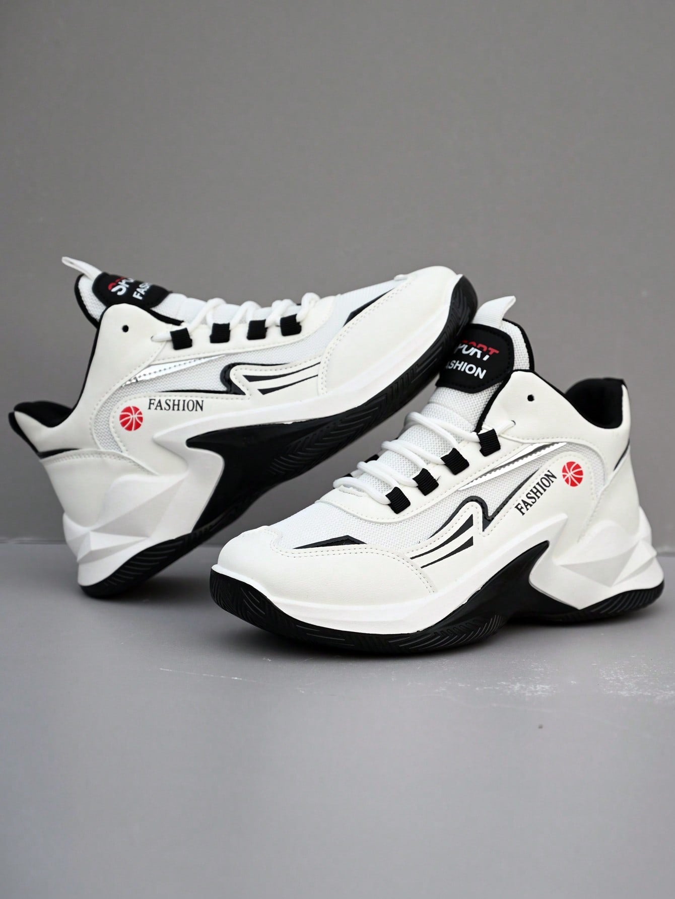 Tênis Casual Design Esportivo Recortes Modernos