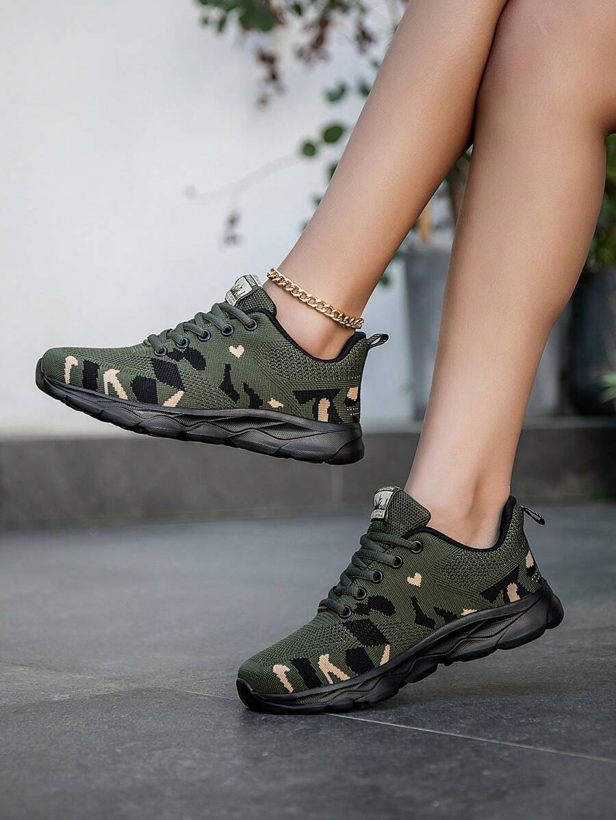 Tênis Corrida Estampado Camuflado Respirável