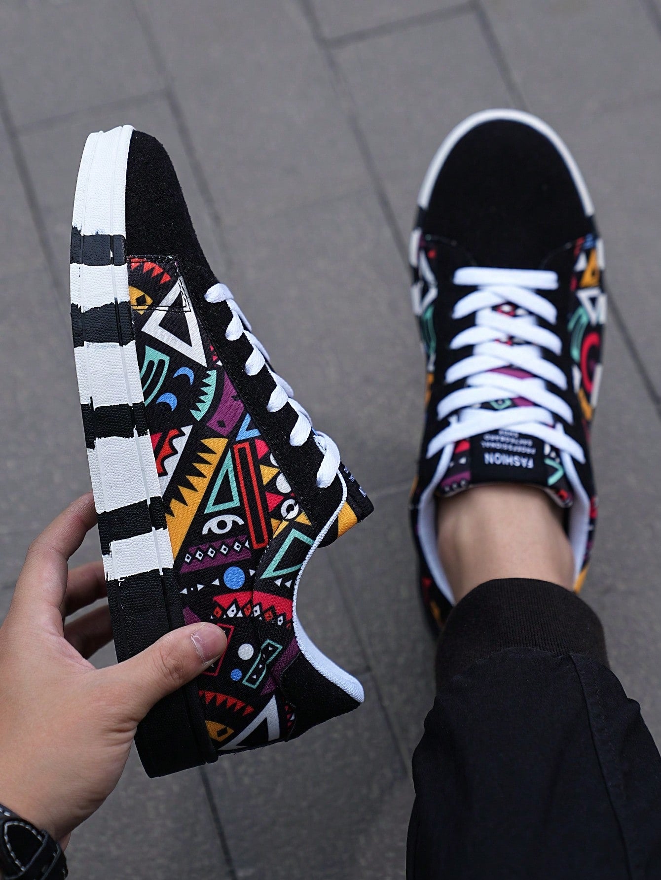 Tênis Street Estampado Geométrico Colorido Solado Casual