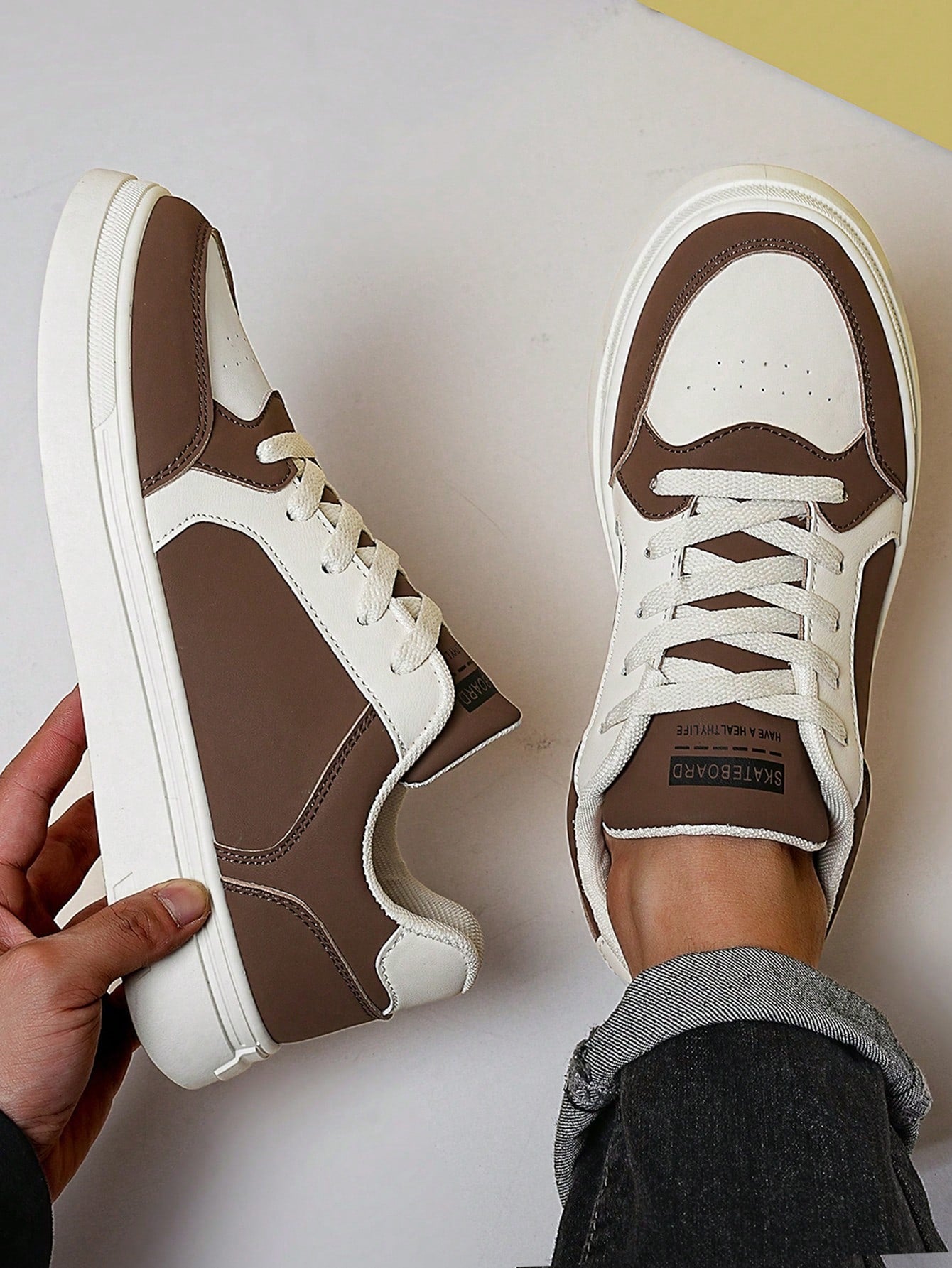 Tênis Casual Cano Baixo Estilo Retrô