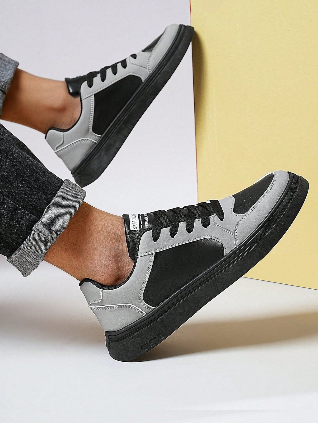 Tênis Casual Cano Baixo Estilo Retrô