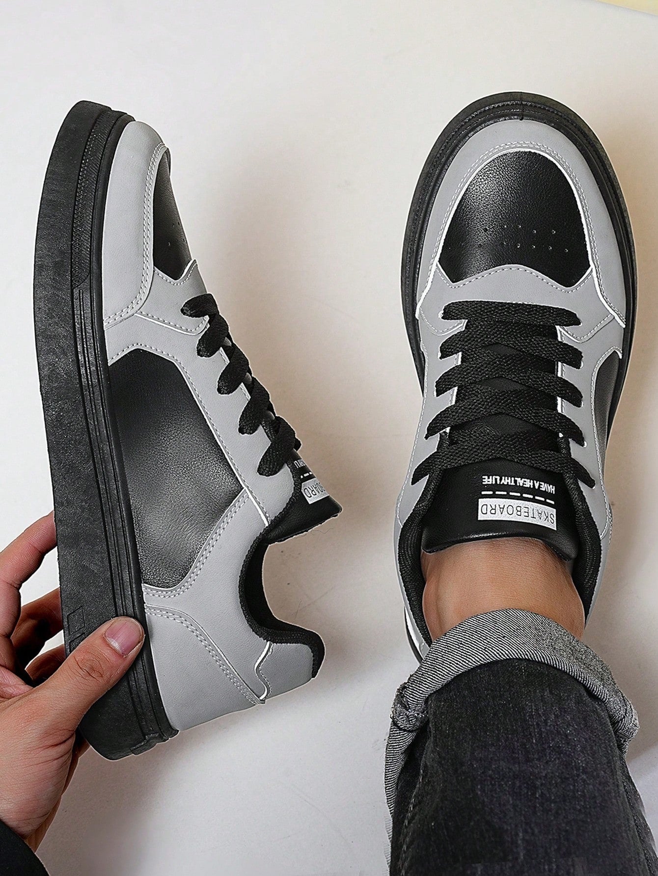 Tênis Casual Cano Baixo Estilo Retrô