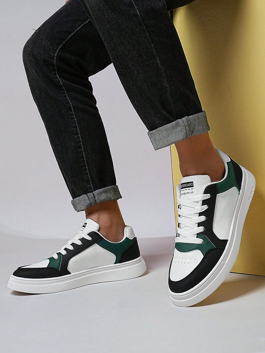 Tênis Casual Cano Baixo Estilo Retrô