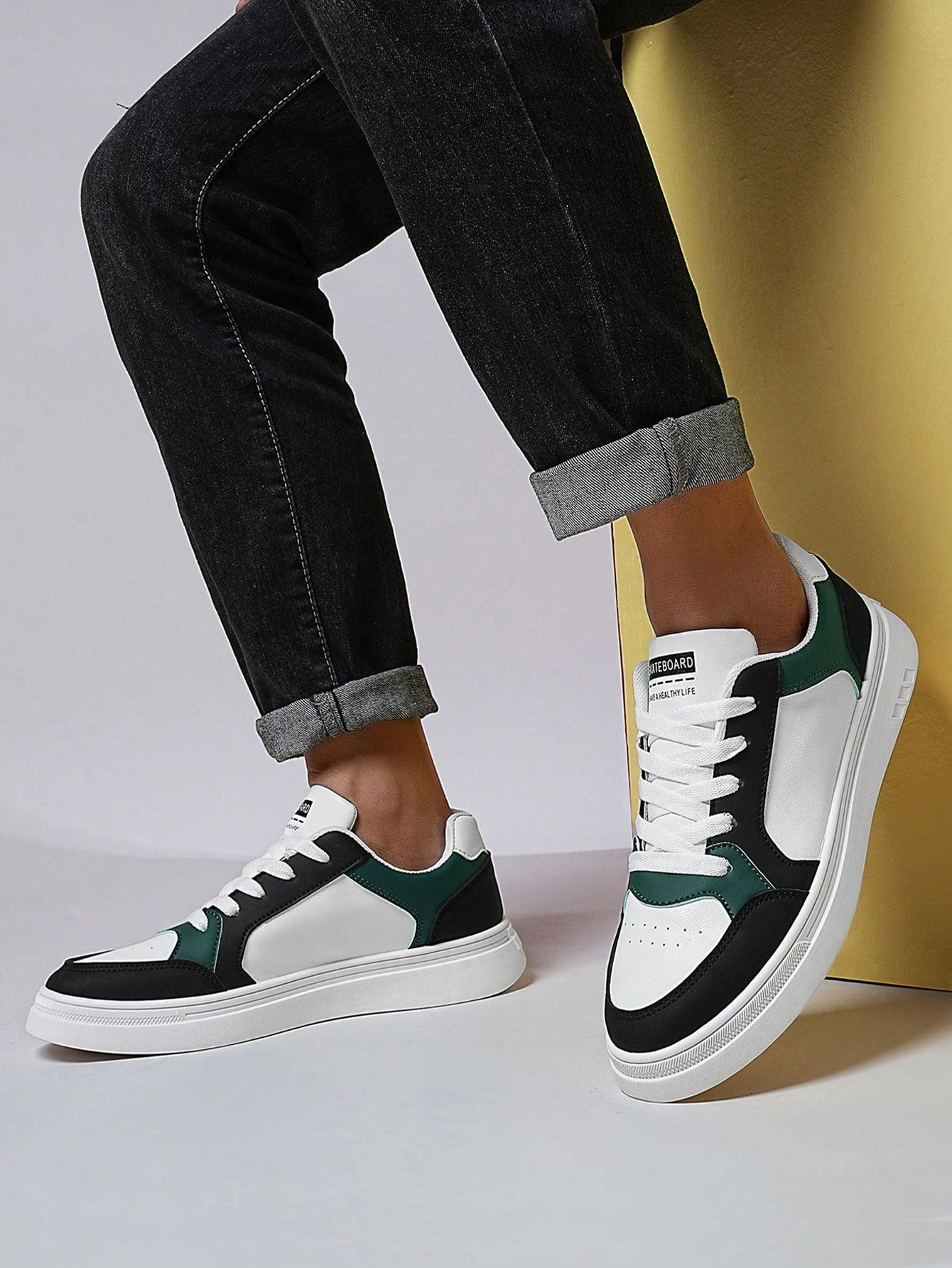 Tênis Casual Cano Baixo Estilo Retrô