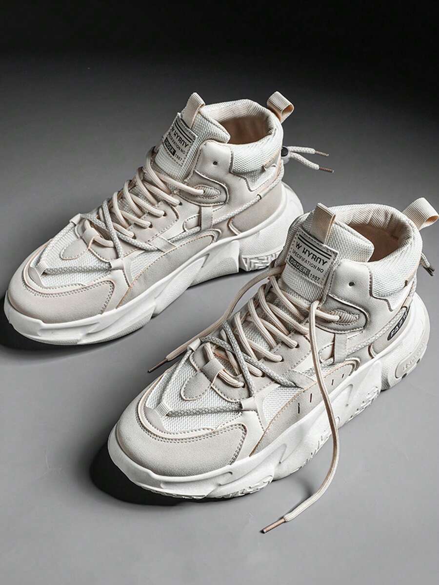 Tênis Chunky Cano Médio Com Solado Tratorado