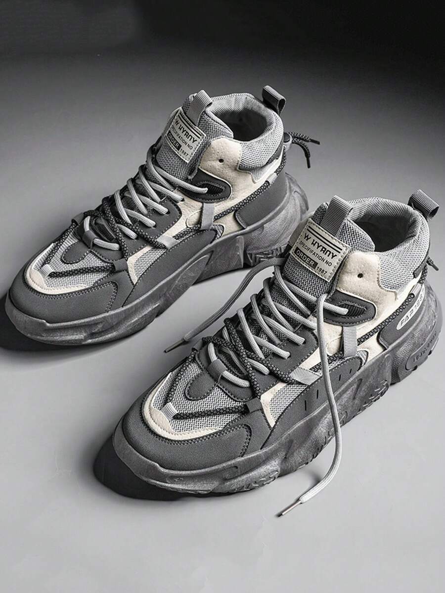 Tênis Chunky Cano Médio Com Solado Tratorado