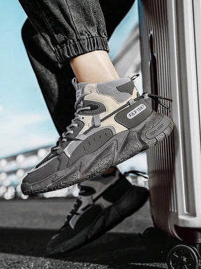 Tênis Chunky Cano Médio Com Solado Tratorado