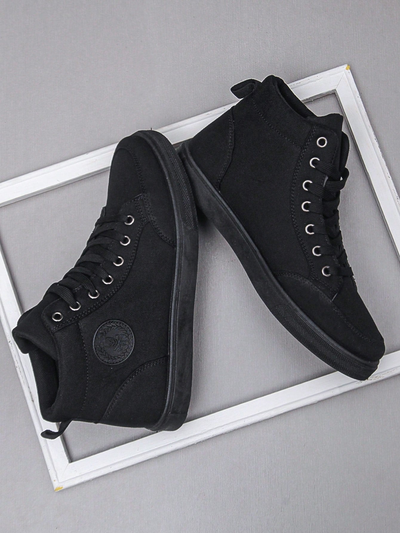 Tênis Casual Cano Alto Lona Estruturada Solado Resistente