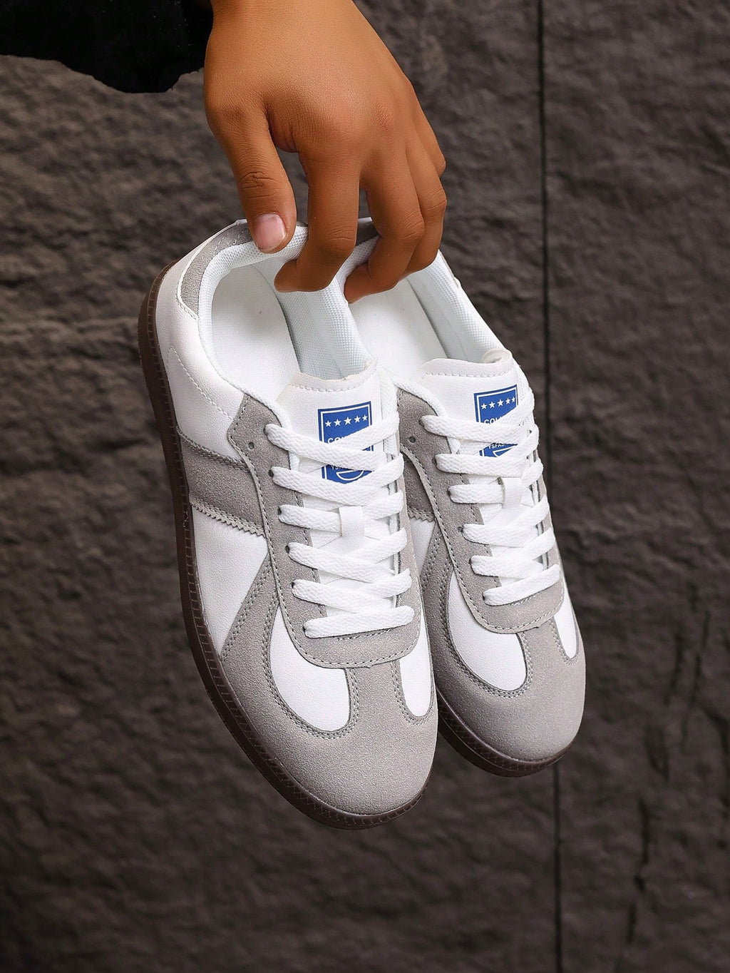 Tênis Casual Camurça Design Retrô Com Solado Resistente