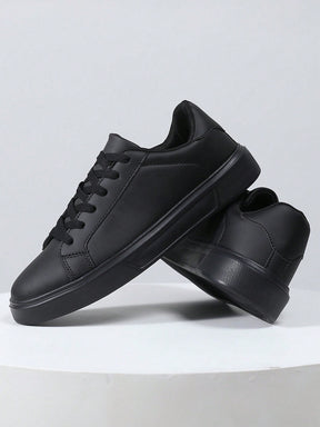 Tênis Casual Sintético Design Clean Com Solado Emborrachado