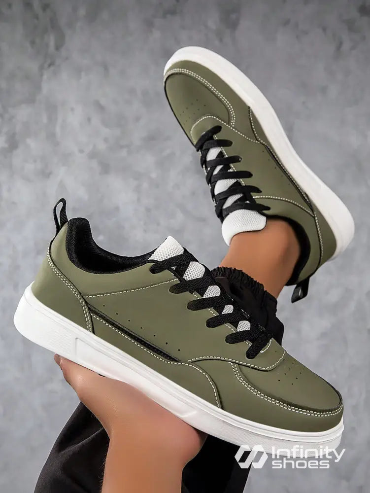 Tênis Casual Cano Baixo Estruturado Com Costuras Tênis Casual Cano Baixo Estruturado Com Costuras