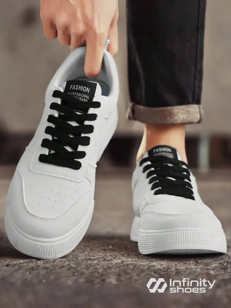 Tênis Casual Com Cadarço Estiloso Tênis Casual Com Cadarço Estiloso