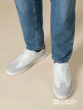 Tênis Casual Couro Com Detalhe No Calcanhar E Solado Baixo Tênis Casual Couro Com Detalhe No Calcanhar E Solado Baixo