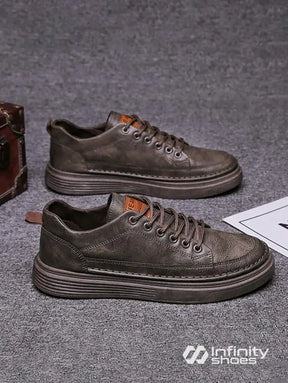 Tênis Casual Couro Sintético Com Solado Alto Estruturado Marrom / 36 Tênis Casual Couro Sintético Com Solado Alto