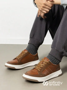 Tênis Casual Design Bicolor Conforto Moderno Marrom / 36 Tênis Casual Design Bicolor Conforto Moderno