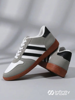 Tênis Casual Retrô Com Detalhes Em Camurça E Solado Emborrachado Tênis Casual Retrô Com Detalhes Em Camurça E Solado