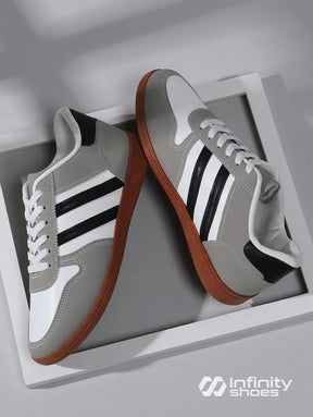 Tênis Casual Retrô Com Detalhes Em Camurça E Solado Emborrachado Tênis Casual Retrô Com Detalhes Em Camurça E Solado