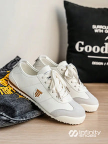 Tênis Casual Retrô Com Detalhes Em Camurça E Solado Ranhurado Branco / 36 Tênis Casual Retrô Com Detalhes Em Camurça E
