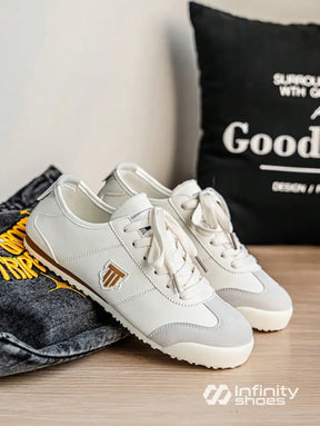 Tênis Casual Retrô Com Detalhes Em Camurça E Solado Ranhurado Branco / 36 Tênis Casual Retrô Com Detalhes Em Camurça E