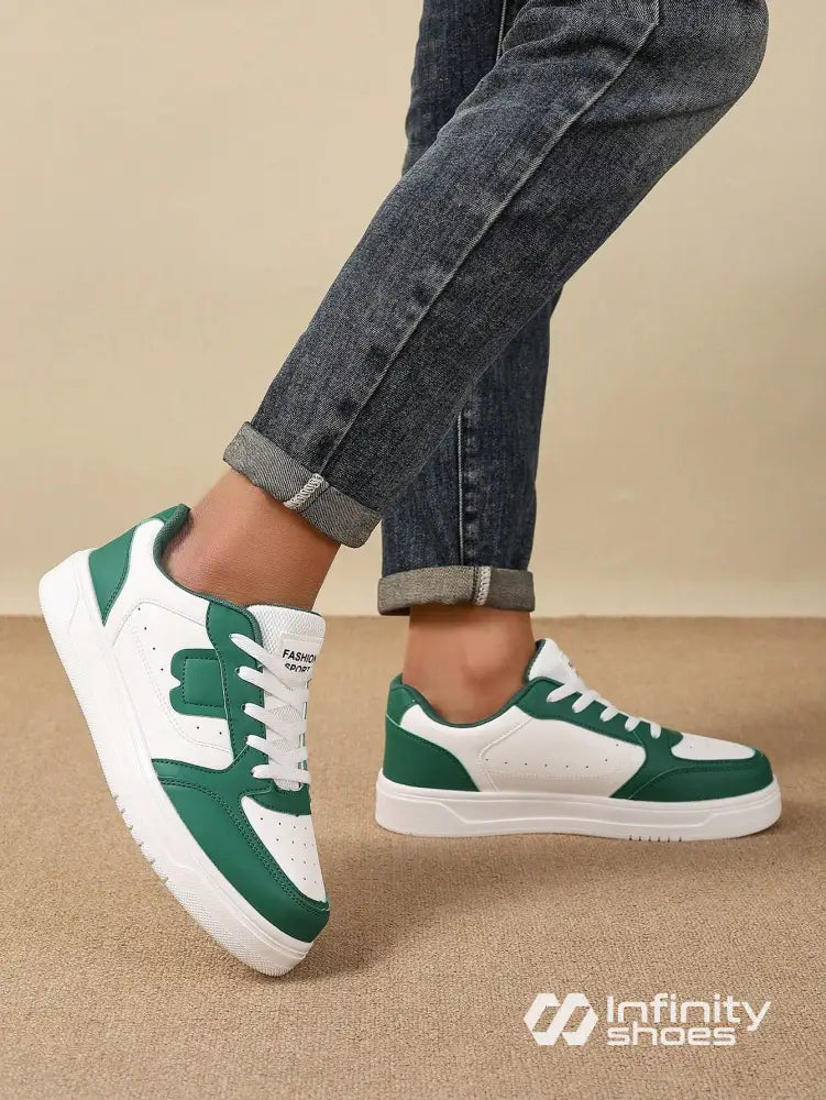 Tênis Casual Sintético Com Aplicações E Solado Grosso Tênis Casual Sintético Com Aplicações E Solado Grosso