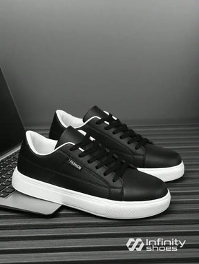 Tênis Casual Sintético Com Costura Lateral E Solado Tênis Casual Sintético Com Costura Lateral E Solado