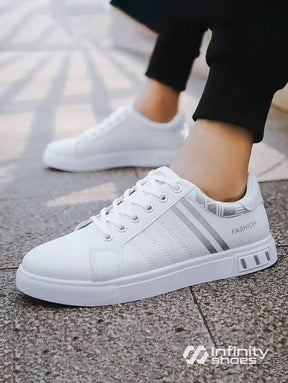 Tênis Casual Sintético Com Estilo Esportivo E Solado Resistente Tênis Casual Sintético Com Estilo Esportivo E Solado