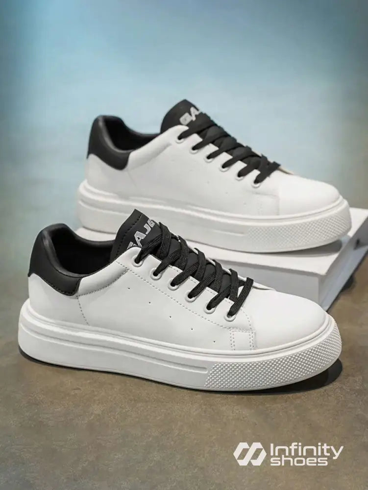 Tênis Casual Sintético Com Solado Plataforma Reforçado Preto e Branco / 36 Tênis Casual Sintético Com Solado Plataforma