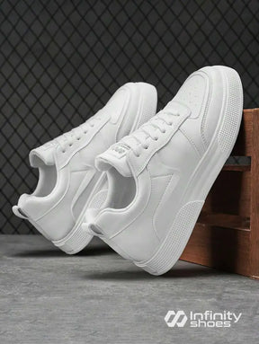 Tênis Casual Sintético Com Solado Reforçado E Design Clean Tênis Casual Sintético Com Solado Reforçado E Design Clean