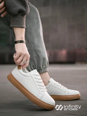 Tênis Casual Sintético Design Clássico Com Solado Emborrachado Tênis Casual Sintético Design Clássico Com Solado