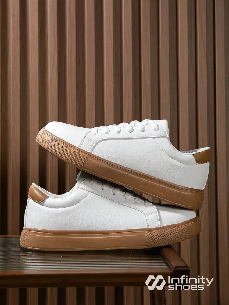 Tênis Casual Sintético Design Clássico Com Solado Emborrachado Tênis Casual Sintético Design Clássico Com Solado