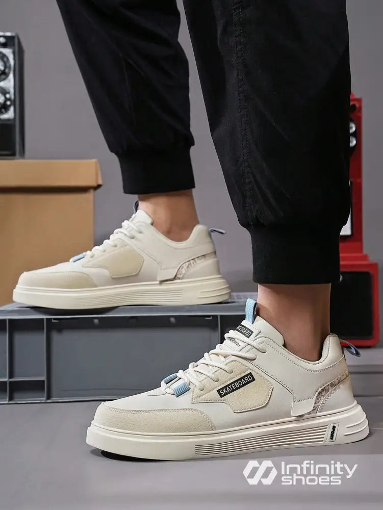 Tênis Casual Solado Grosso Design Moderno Tênis Casual Solado Grosso Design Moderno