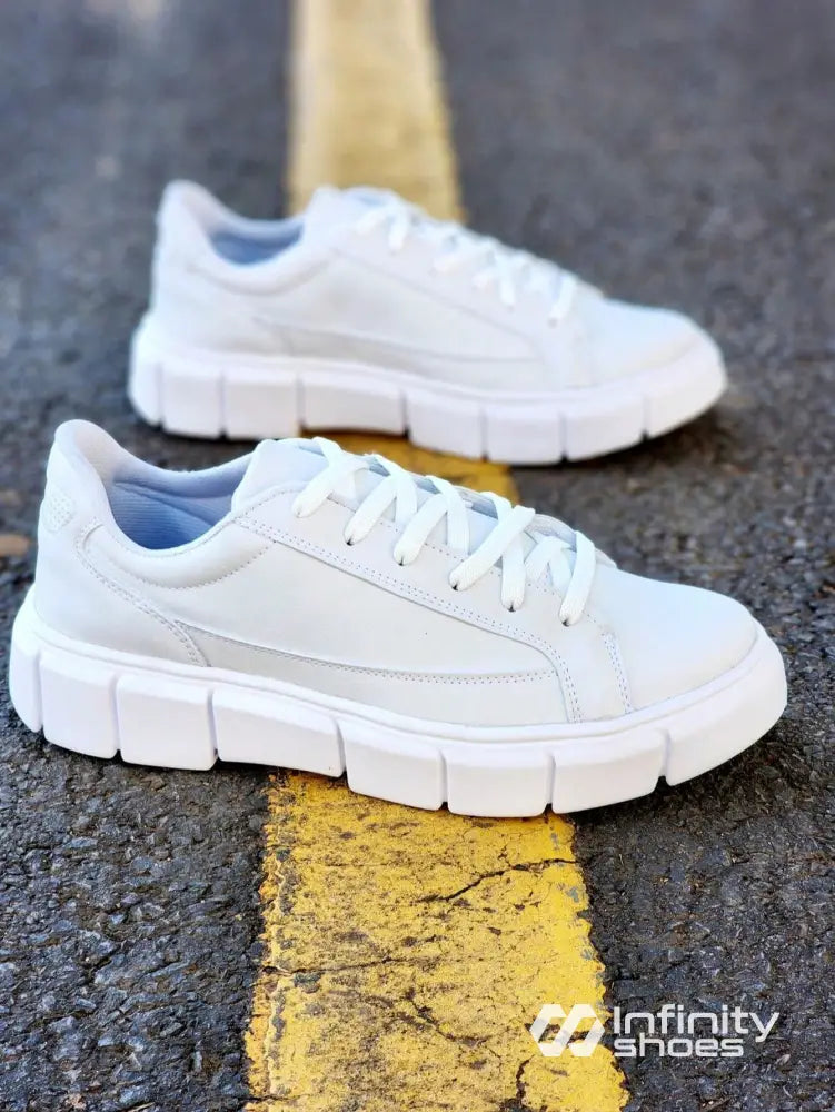 Tênis Chunky Cano Baixo Solado Blocado Moderno Branco / 36 Tênis Chunky Cano Baixo Solado Blocado Moderno