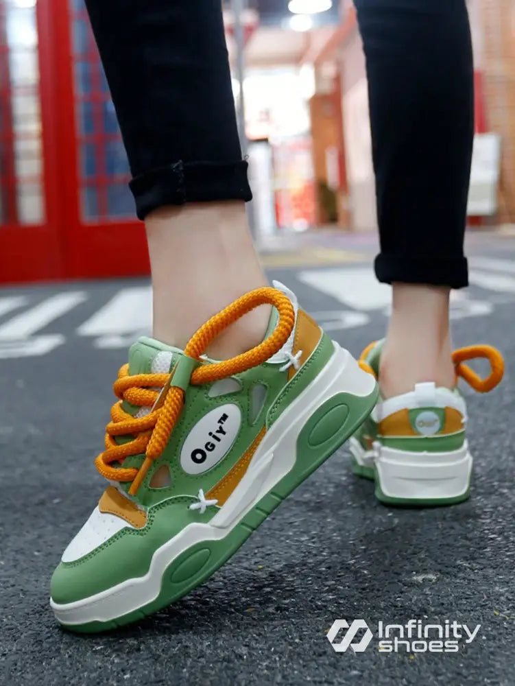 Tênis Chunky Design Anos 90 Solado Robusto Tênis Chunky Design Anos 90 Solado Robusto