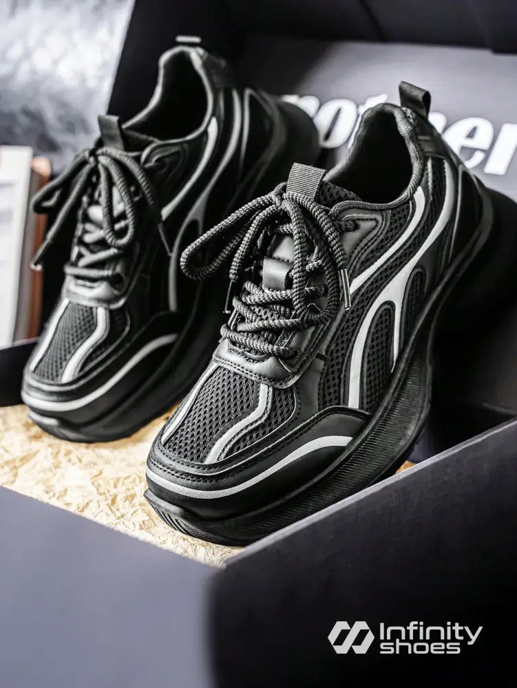 Tênis Chunky Esportivo Com Detalhes Refletivos Tênis Chunky Esportivo Com Detalhes Refletivos