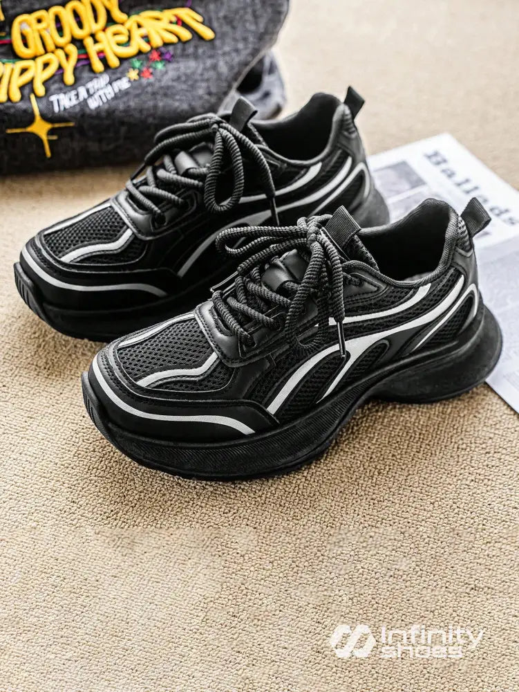 Tênis Chunky Esportivo Com Detalhes Refletivos Tênis Chunky Esportivo Com Detalhes Refletivos