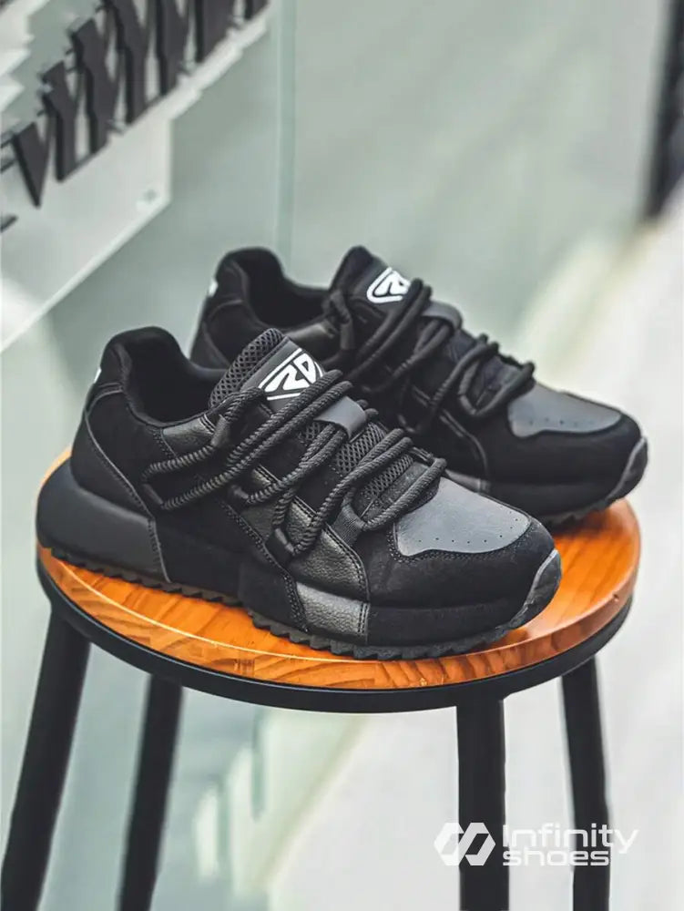 Tênis Chunky Retrô Running Solado Tratorado Preto / 36 Tênis Chunky Retrô Running Solado Tratorado