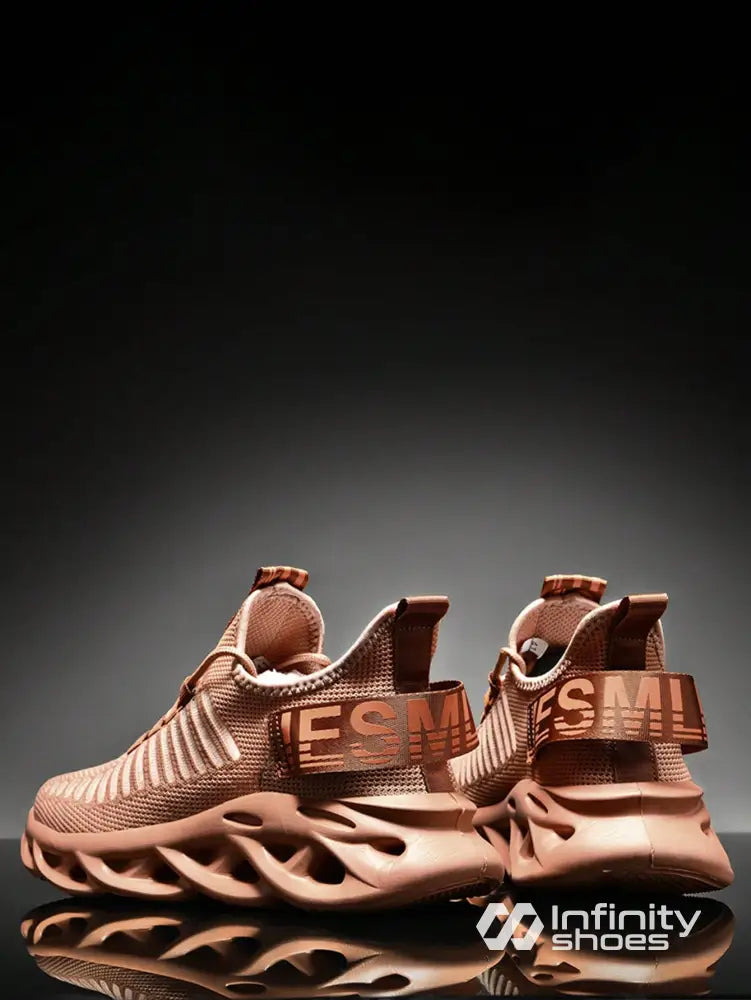 Tênis Corrida Leve Com Solado Vazado Estilo Futurista Tênis Corrida Leve Com Solado Vazado Estilo Futurista